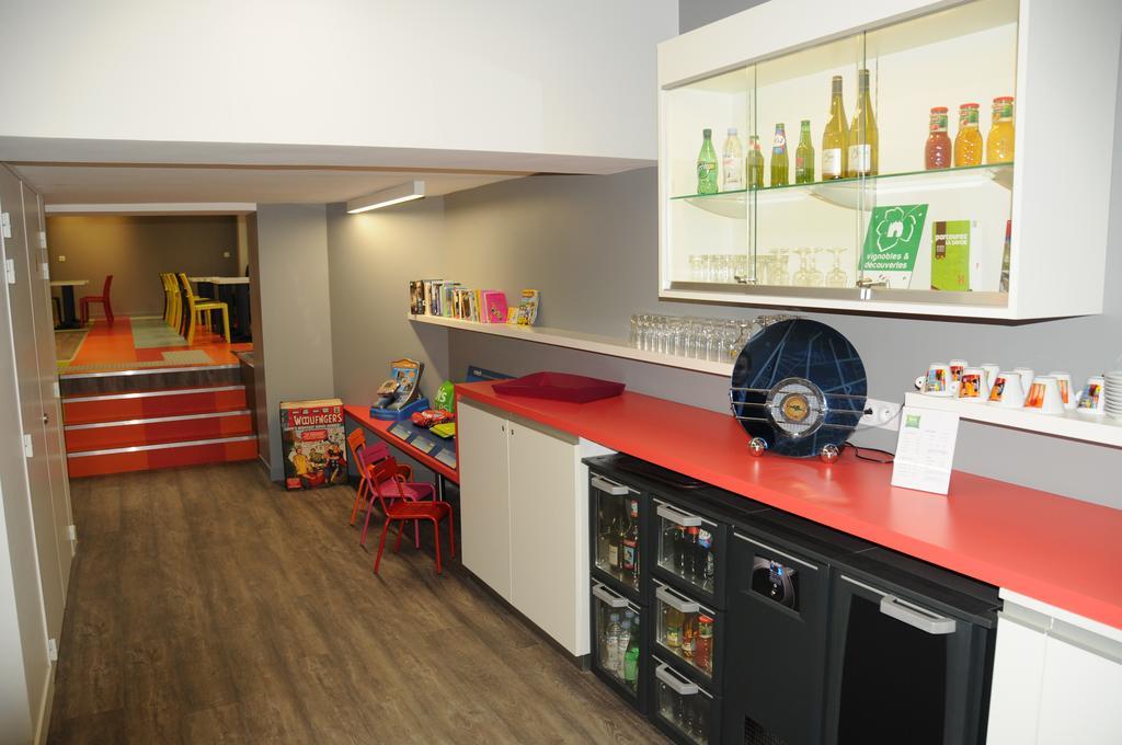 Ibis Styles Chambery Centre Gare Hotel Bagian luar foto