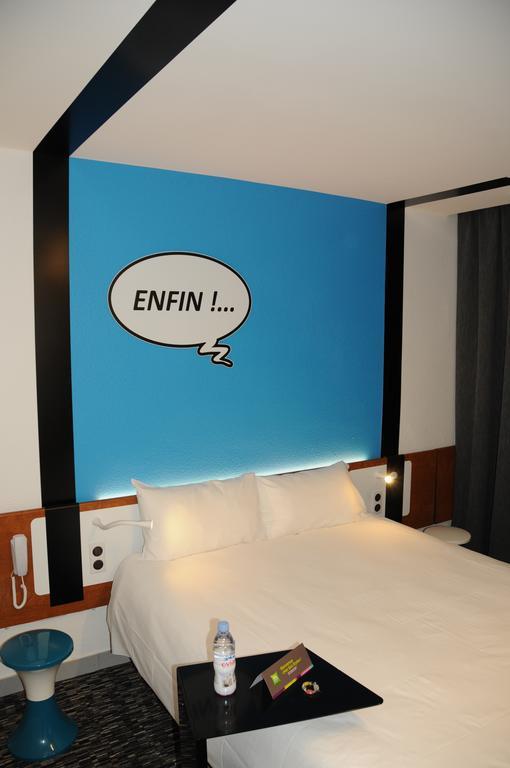 Ibis Styles Chambery Centre Gare Hotel Ruang foto